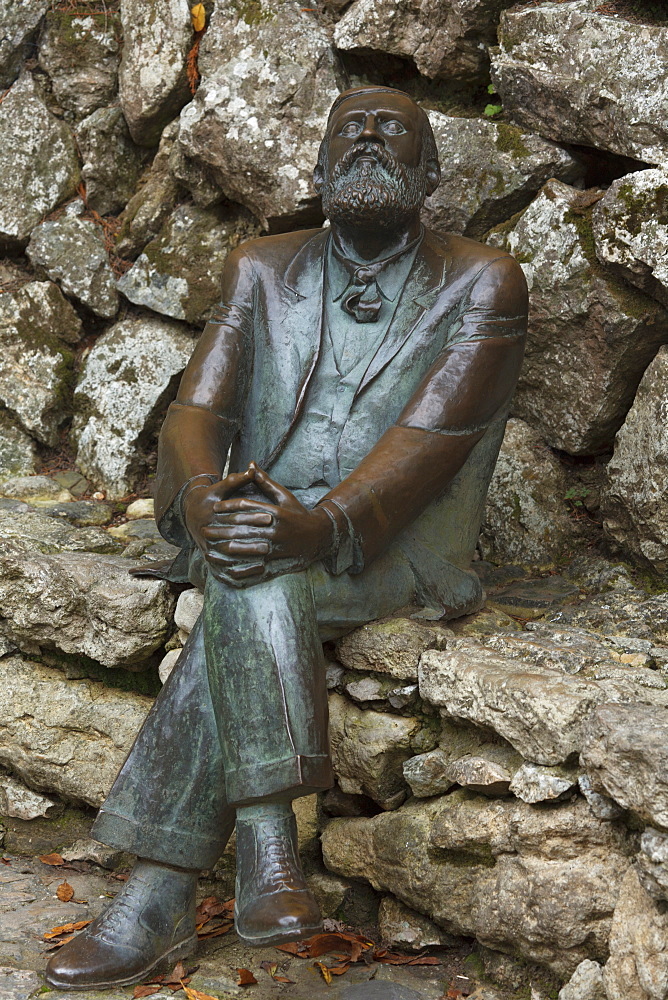 Sculpture in honor of Antoni Gaudi in the garden of Villa El Capricho, Comillas, Camino de la Costa, Camino del Norte, coastal route, Way of St. James, Camino de Santiago, pilgrims way, province of Cantabria, Cantabria, Northern Spain, Spain, Europe