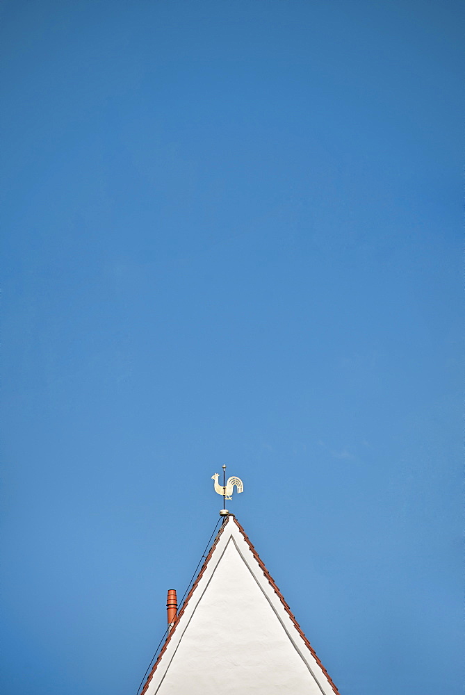 Rooftop with cock on top, old town of Passau, Lower Bavaria, Bavaria, Germany