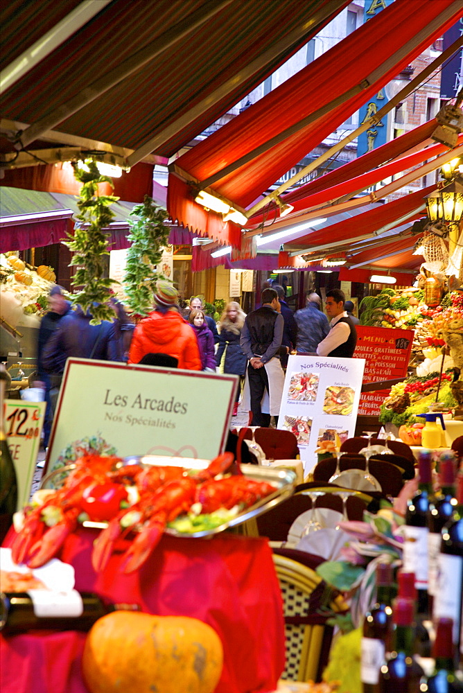 Restaurants in Rue des Bouchers, Brussels, Belgium, Europe