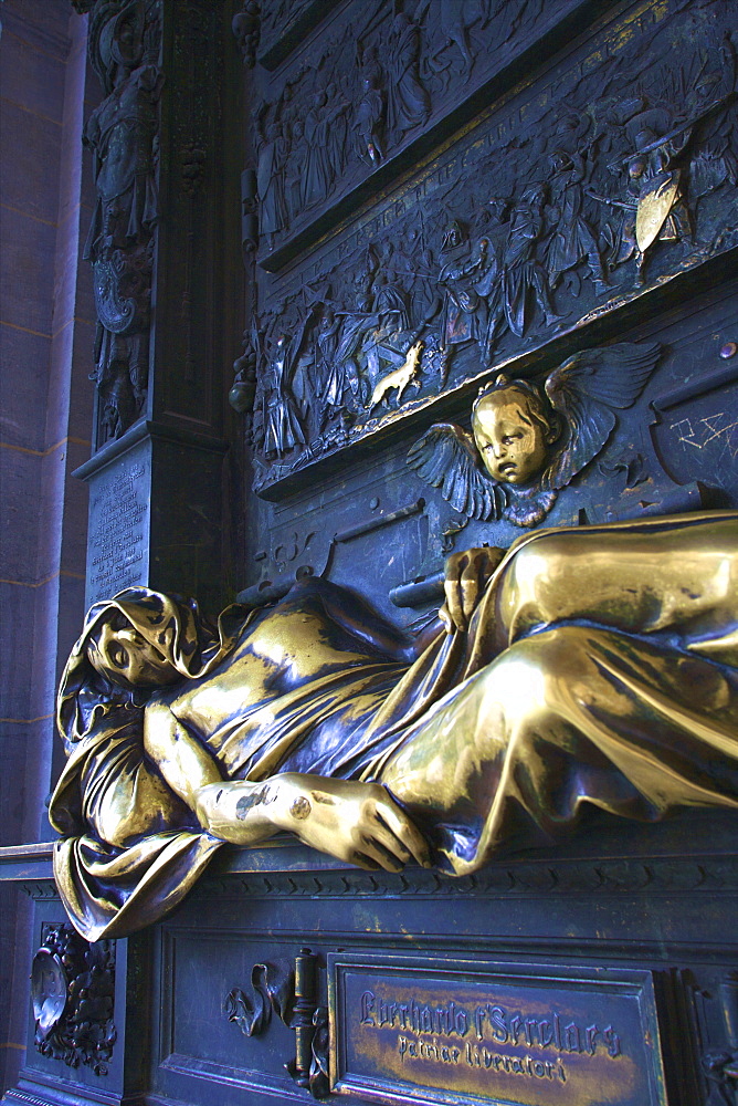 Everard 't Serclaes Monument, Brussels, Belgium, Europe