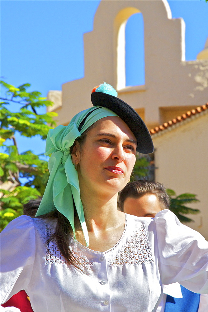 Traditional dancing at Pueblo Canaria, Las Palmas de Gran Canaria, Gran Canaria, Canary Islands, Spain, Atlantic, Europe