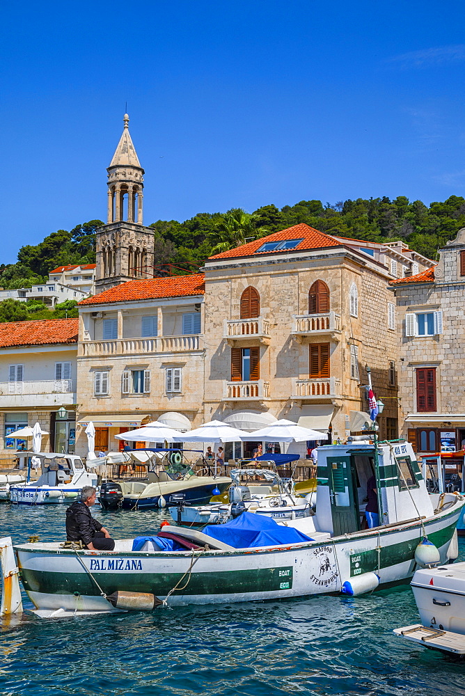 Hvar Fortress, Hvar Town and Harbour, Hvar, Dalmatian Coast, Croatia, Europe