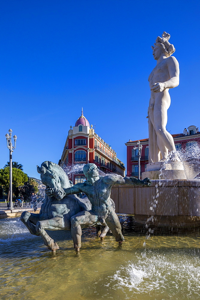 Statue of Apollo at Place Massena, Nice, Alpes-Maritimes, Cote d'Azur, French Riviera, Provence, France, Mediterranean, Europe