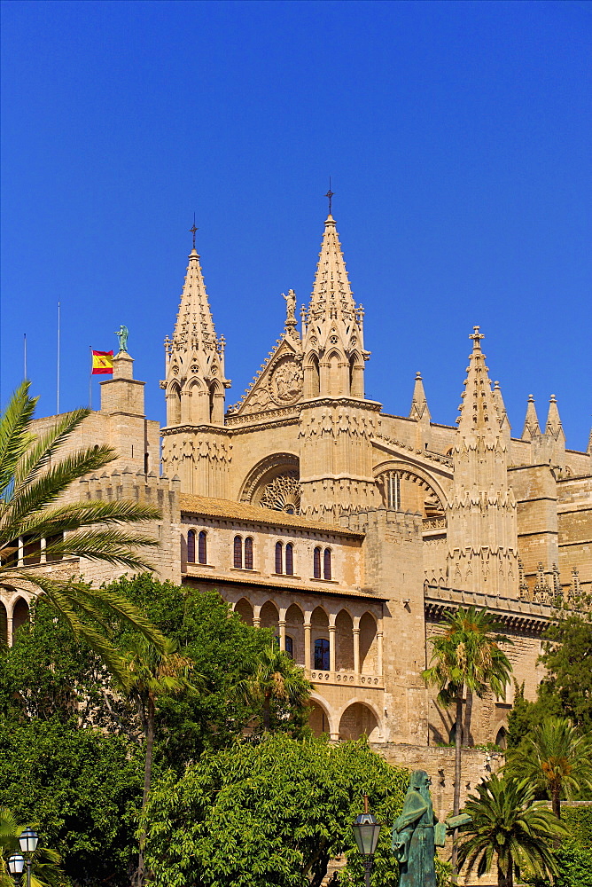 The Cathedral of Santa Maria of Palma, Palma, Mallorca, Spain, Europe