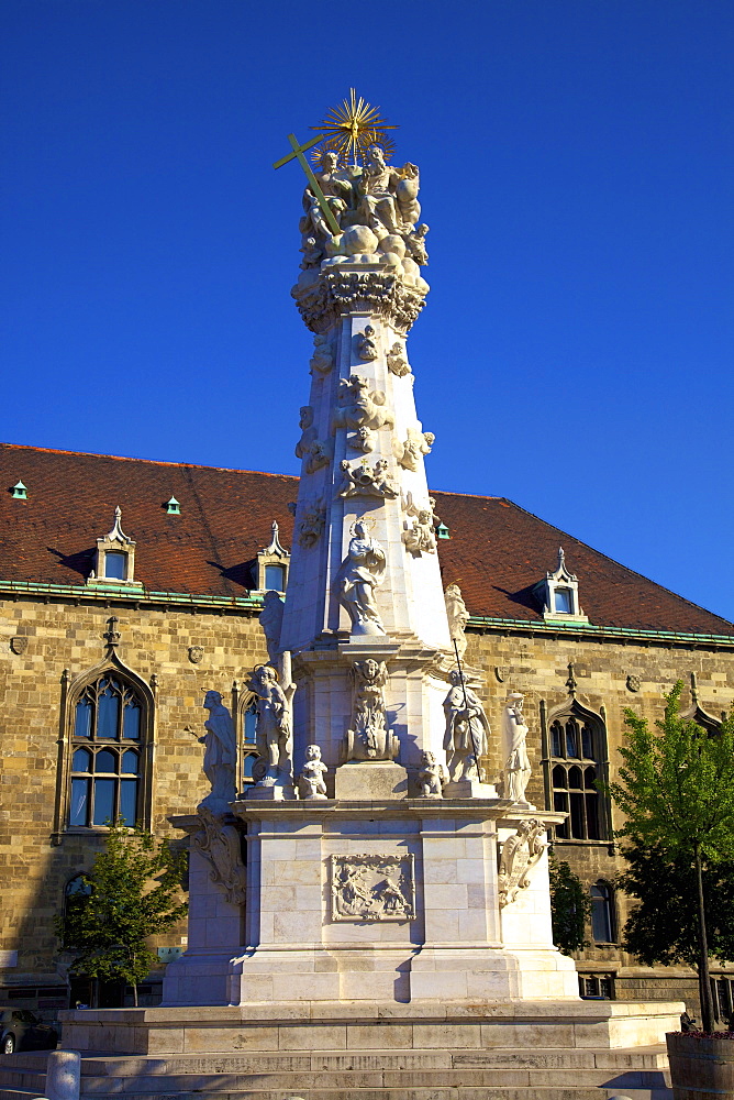 Holy Trinity Statue, Budapest, Hungary, Europe 