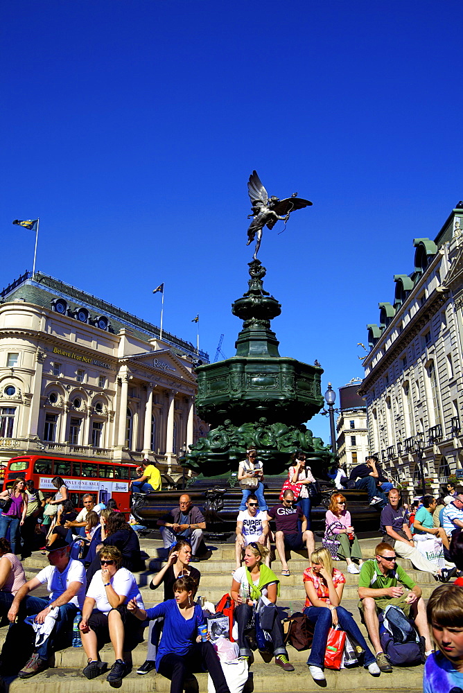 Statue of Eros, Piccadilly Circus, London, England, United Kingdom, Europe