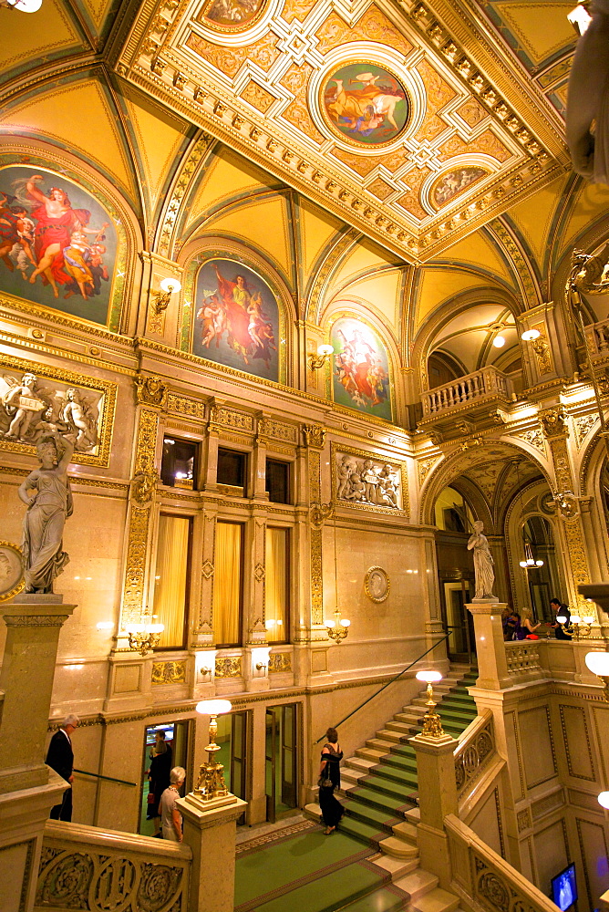  Vienna State Opera House, Vienna, Austria, Europe