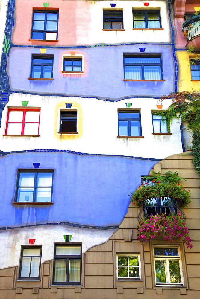 Hundertwasser Haus, Vienna, Austria, Europe 