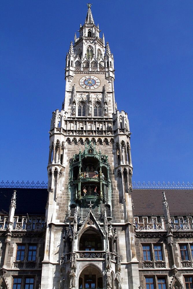 The Glockenspiel, Munich, Bavaria, Germany, Europe