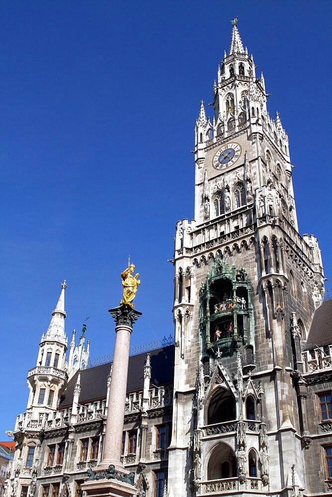 The Glockenspiel and gold Virgin Mary, Munich, Bavaria, Germany, Europe