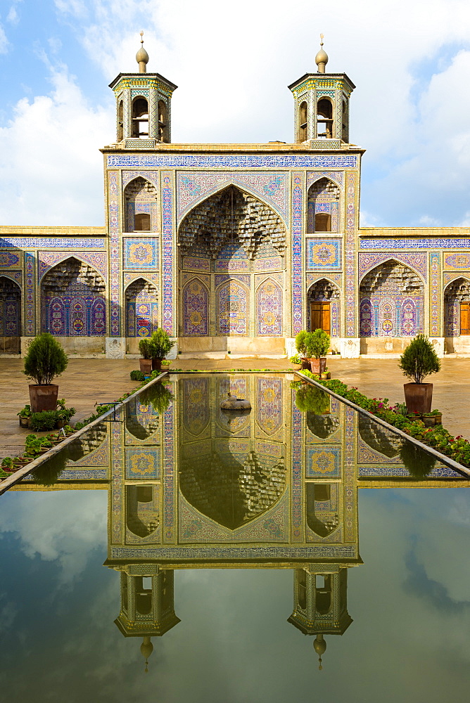 Nasir-ol-Molk Mosque (Pink Mosque) courtyard, Shiraz, Fars Province, Iran, Middle East