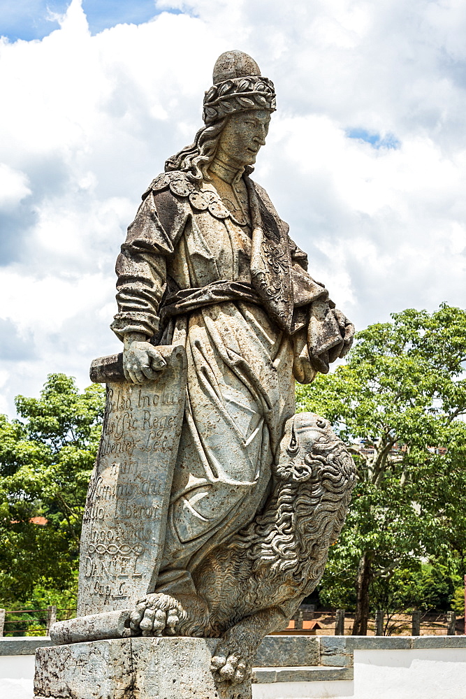 Statue of the Prophet Daniel, Santuario de Bom Jesus de Matosinhos, Aleijandinho masterpiece, Congonhas do Campo, UNESCO World Heritage Site, Minas Gerais, Brazil, South America 