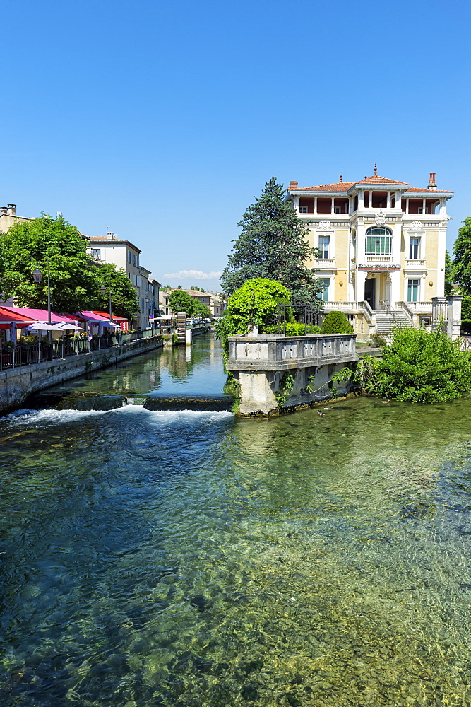 Waterways, L'Isle sur la Sorgue, Vaucluse, Provence Alpes Cote d'Azur region, France, Europe