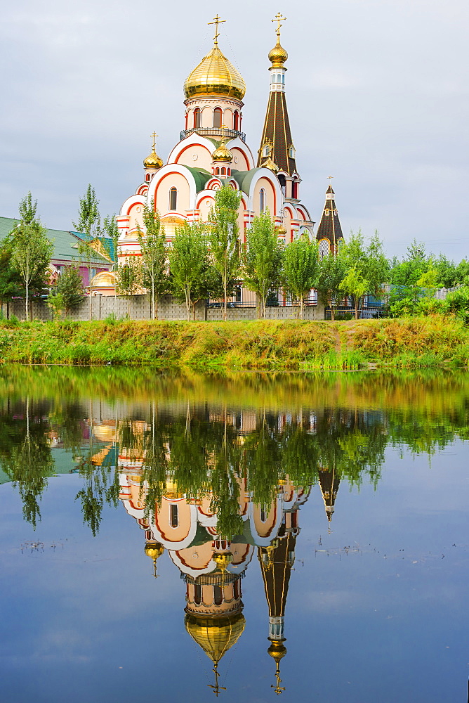 Church of the Exaltation of the Holy Cross, Almaty, Kazakhstan, Central Asia, Asia