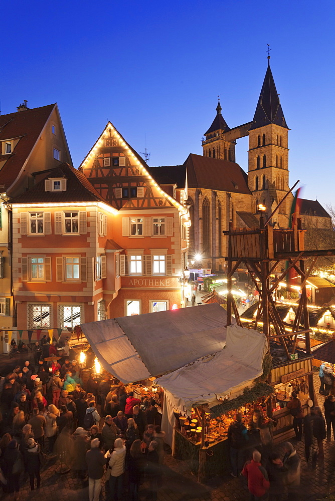 Christmas fair at the marketplace with Sankt Dionys church, Esslingen, Baden Wurttemberg, Germany, Europe