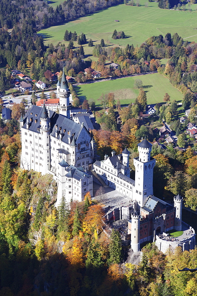 Neuschwanstein Castle, Fussen, Allgau, Allgau Alps, Bavaria, Germany, Europe 