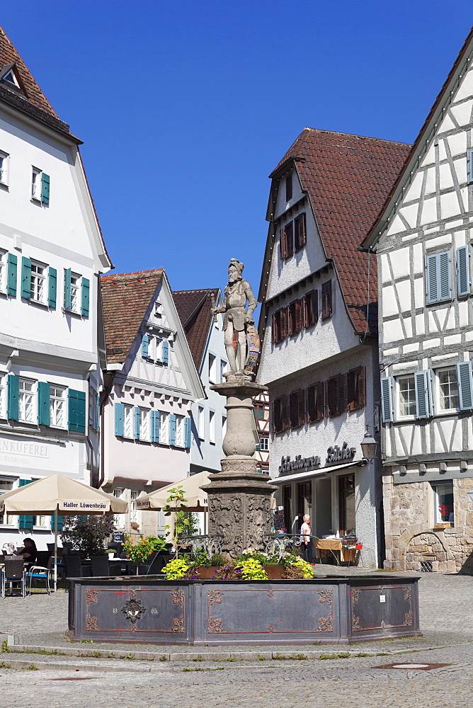 Fountain at market square with street cafe, Markgroningen, Ludwigsburg District, Baden Wurttemberg, Germany, Europe