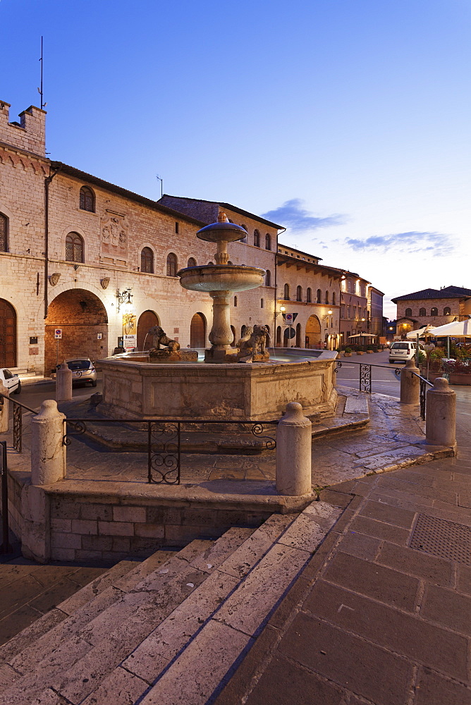 Fountain at Piazza del Comune Square, Assisi, Perugia District, Umbria, Italy, Europe