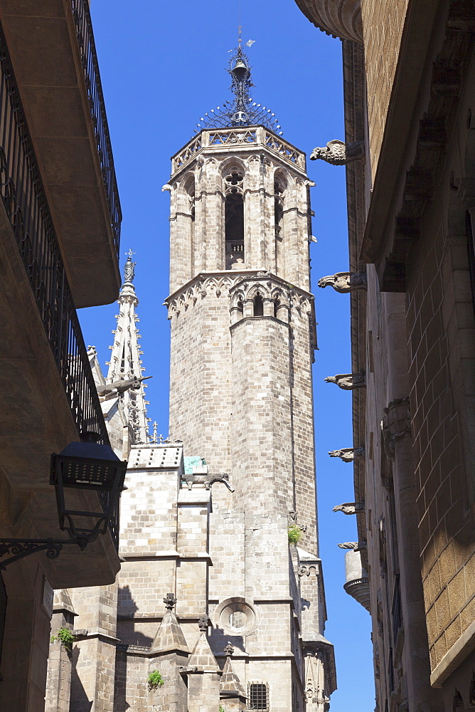 La Catedral de la Santa Creu i Santa Eulali (Barcelona Cathedral), Barri Gotic, Barcelona, Catalonia, Spain, Europe