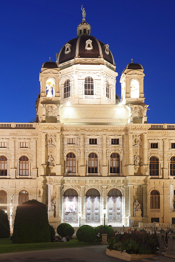 Natural History Museum, Maria Theresien Platz Square, Vienna, Austria, Europe