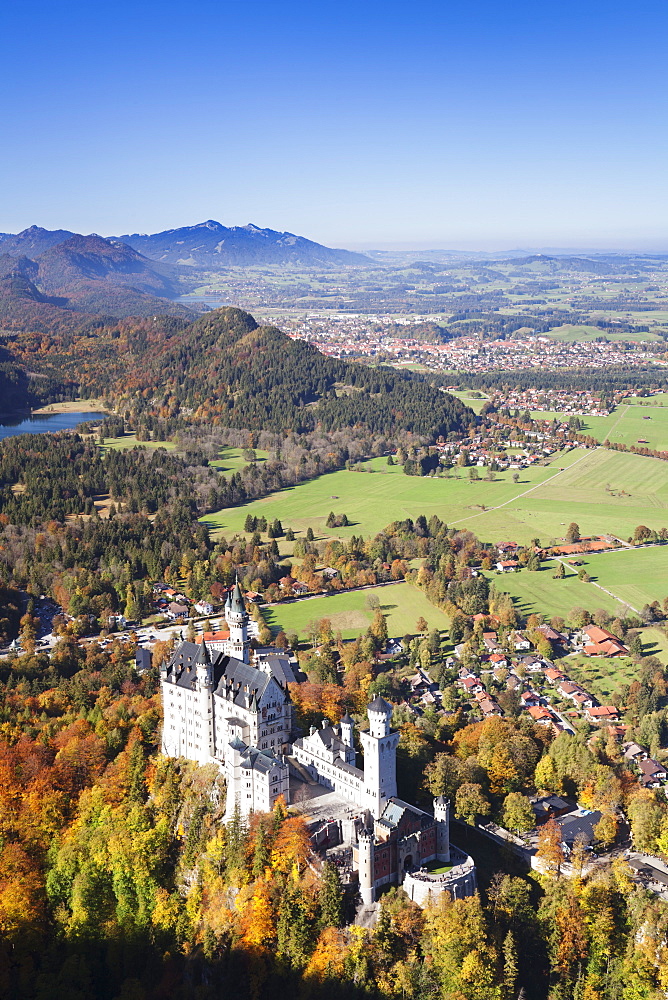 Neuschwanstein Castle, Hohenschwangau, Fussen, Ostallgau, Allgau, Allgau Alps, Bavaria, Germany, Europe