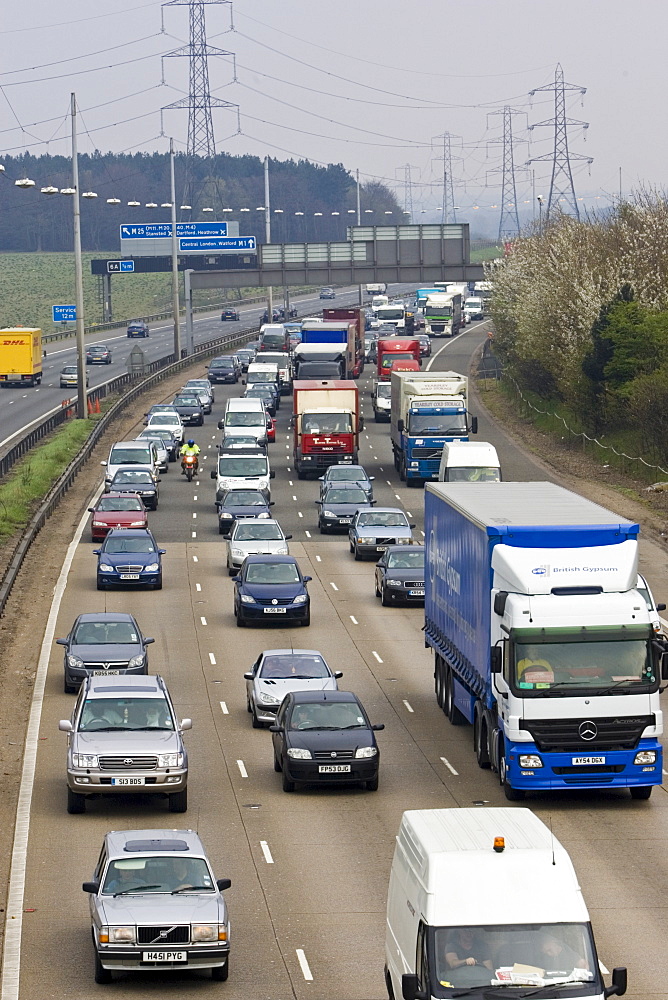 Traffic on M1 motorway in Hertfordshire, United Kingdom