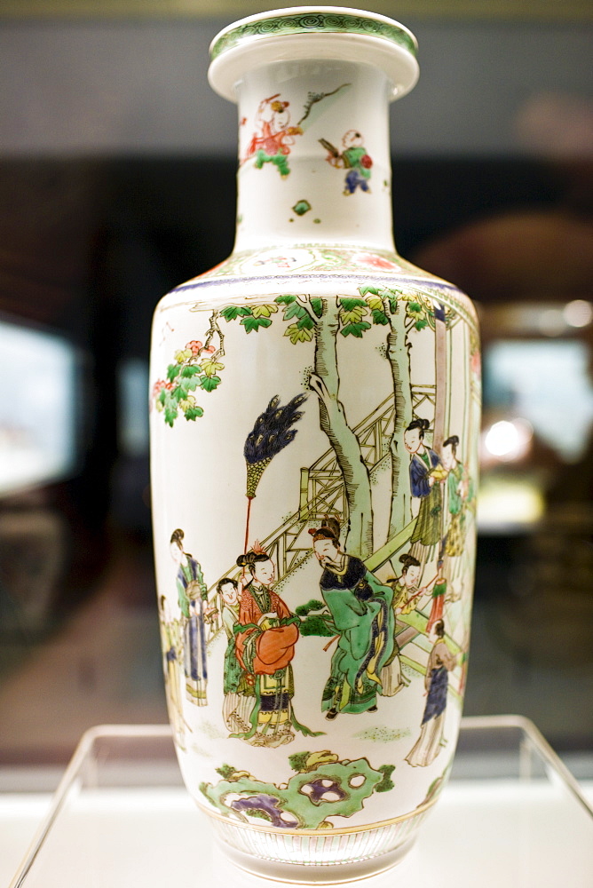 Ming vase on display in the Shanghai Museum, China