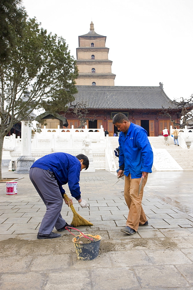 Progress and restoration of Chinese monuments, Big Wild Goose Pagoda, Xian, China