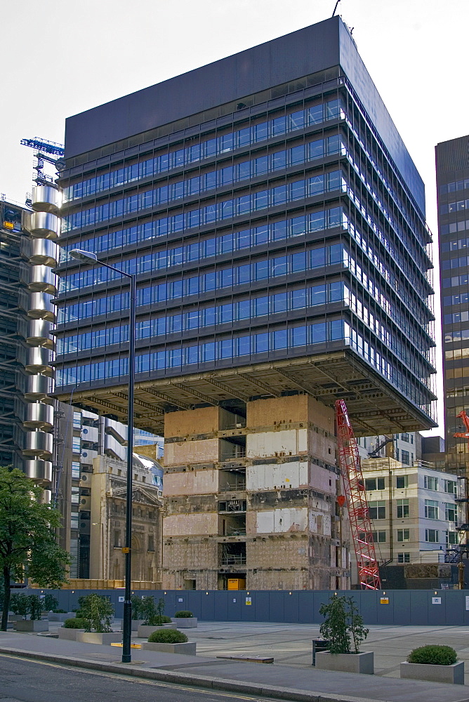 Building i n the centre of London, England, United Kingdom