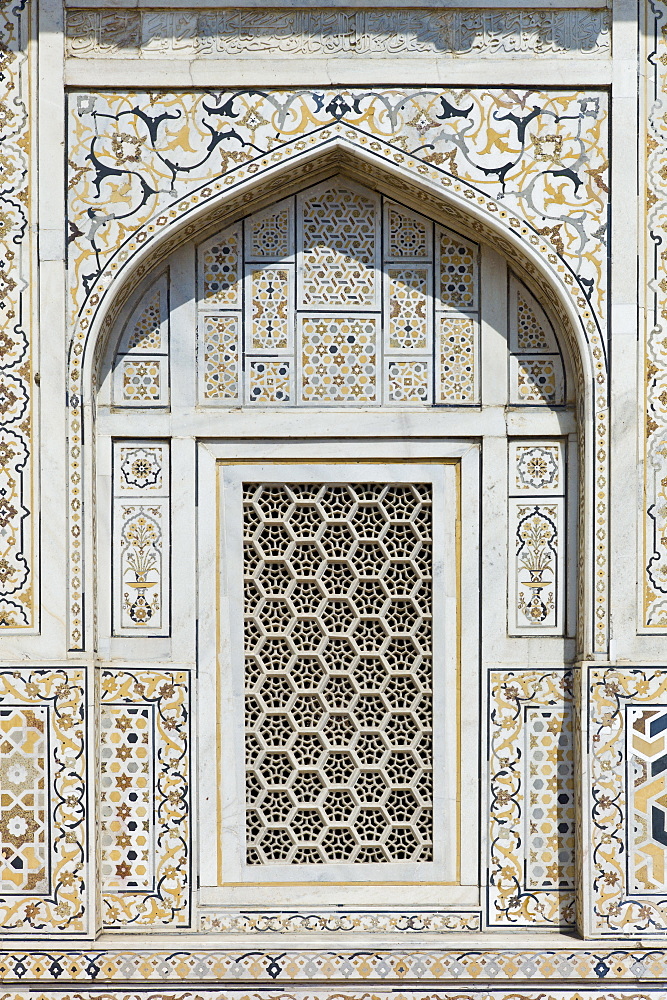 Pietra Dura stone and jewel inlay cut in marble frescoes at Tomb of Etimad Ud Doulah, 17th Century Mughal tomb built 1628, Agra, India