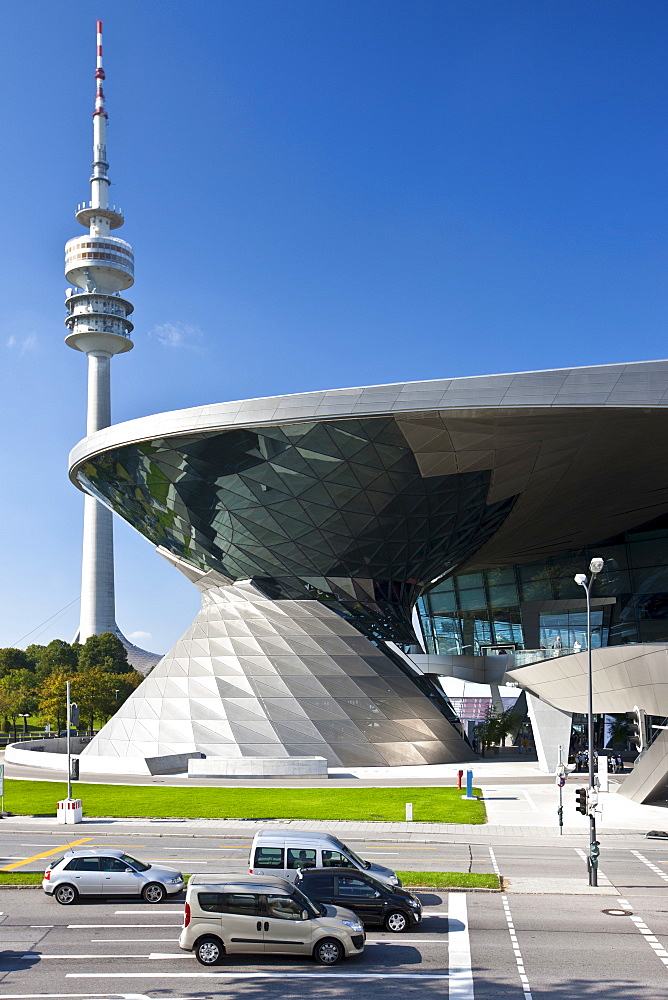 Modern architecture at the BMW Showroom, Customer Collection, Factory and Headquarters in Munich, Bavaria, Germany