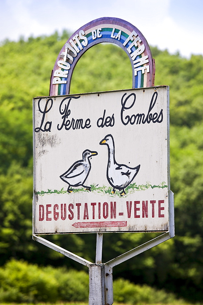 Farm of Combes sign, La Ferme des Combes, in the Dordogne offering degustation vente produits de la ferme, France