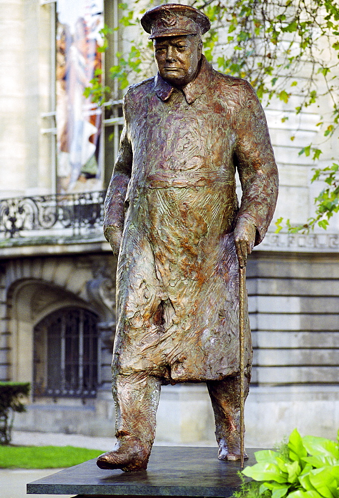 Bronze statue of Sir Winston Churchill in Paris, France