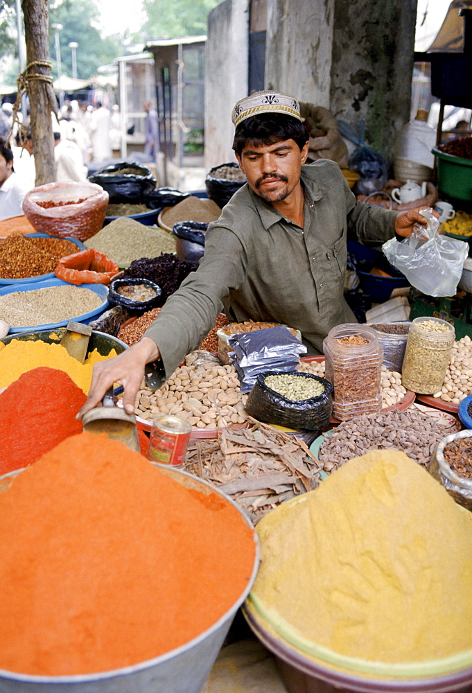 Spices on sale at food market in Islamabad, Pakistan