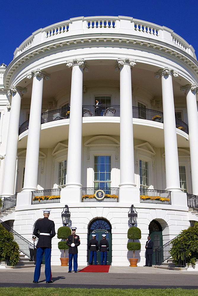 US marinesceremonial duty at The White House, Washington DC