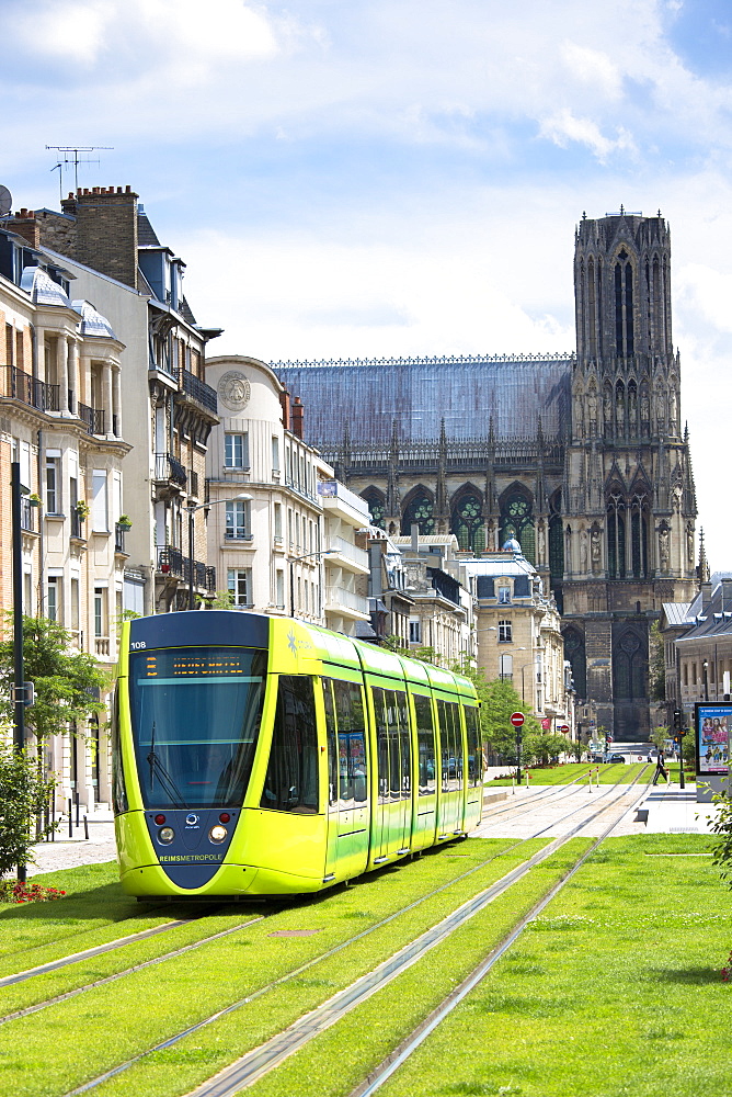 Modern tram in Cours de Jean-Baptiste Langlet in Reims, Champagne-Ardenne, France, Europe