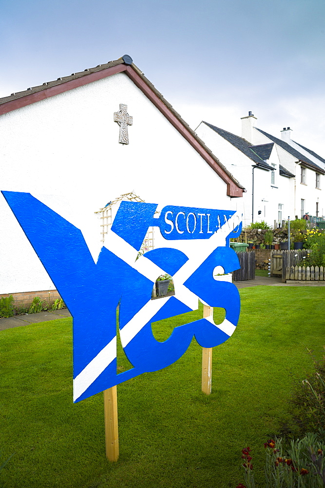 Scottish Referendum Independence Debate campaign poster as Saltire flag urging voters to give a YES vote for a separate nation for Scotland, Staffin, Scotland, United Kingdom, Europe