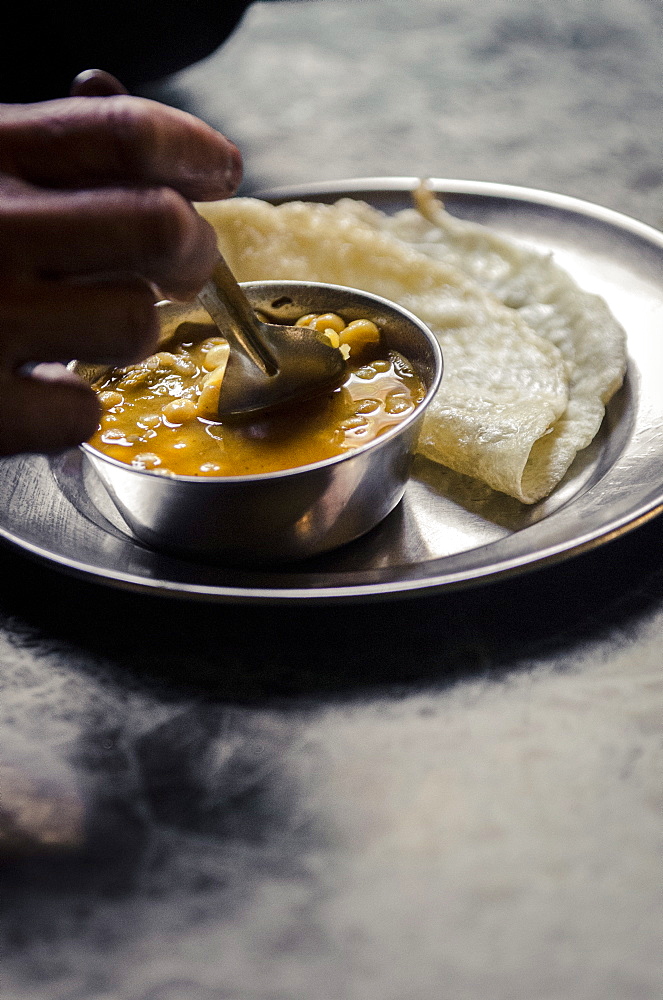 Daal and roti, Bhaktapur, Nepal, Asdia 