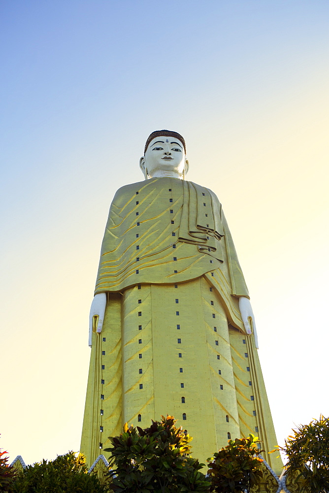 Bodhi Tataung Laykyun Sekkya standing Buddha statue, Monywa, Sagaing, Myanmar (Burma), Southeast Asia