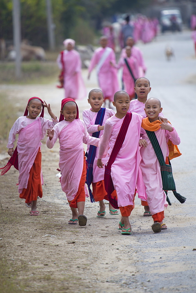 Buddhist nuns in traditional robes, Mandalay, Myanmar, Southeast Asia