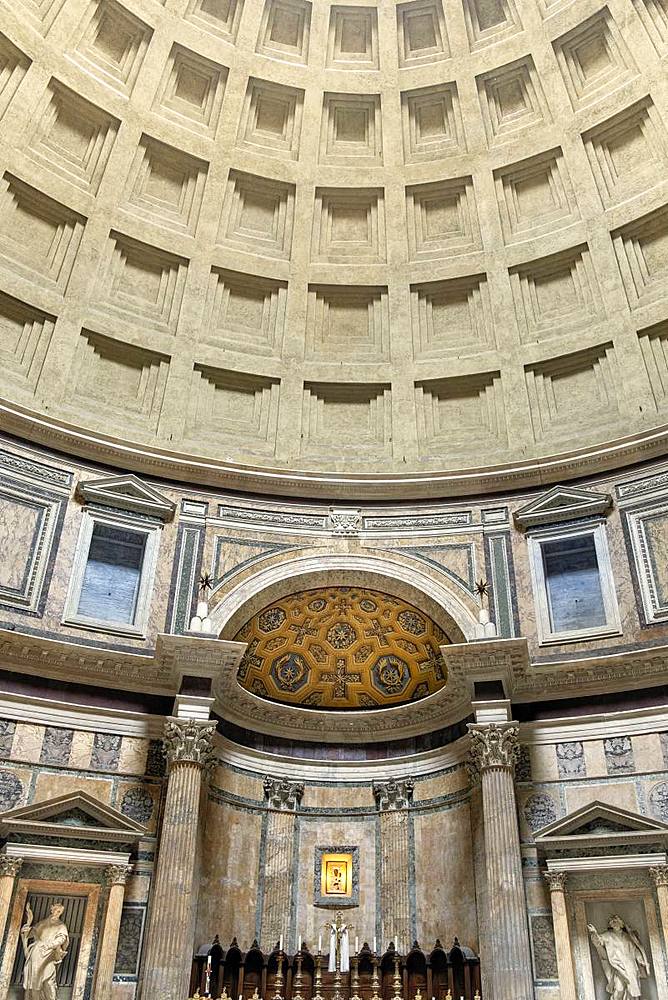 Interior of the Roman-built Pantheon Church, UNESCO World Heritage Site, Rome, Lazio, Italy, Europe