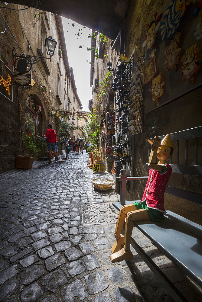 A typical alley with local craft shops, Orvieto, Terni Province, Umbria, Italy, Europe