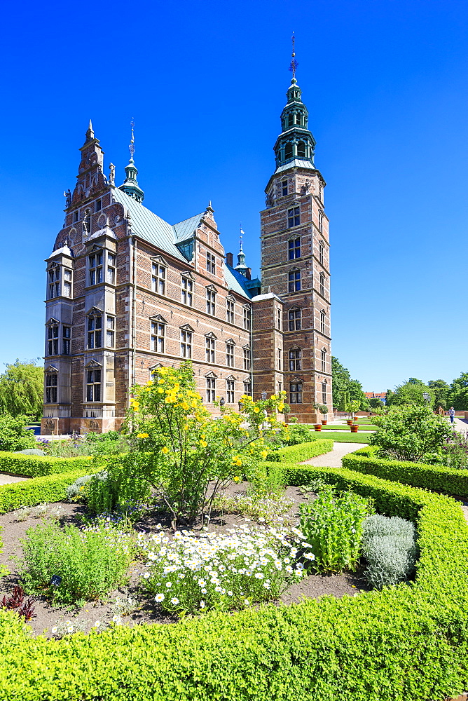 Gardens and Rosenborg Castle built in the Dutch Renaissance style, Copenhagen, Denmark, Europe