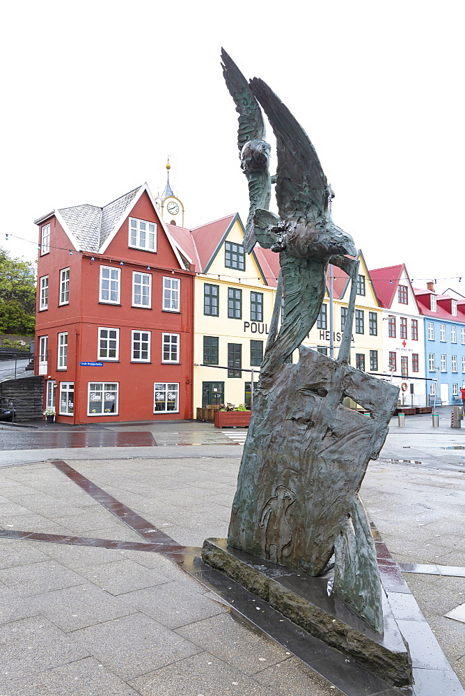 Statue and typical houses in the city centre of Torshavn, Streymoy Island, Faroe Islands, Denmark, Europe