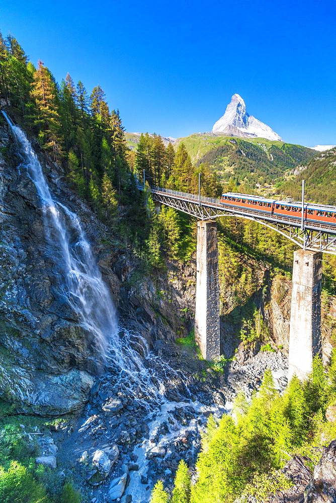 Gornergrat Bahn train on viaduct with Matterhorn in the background, Zermatt, canton of Valais, Switzerland, Europe