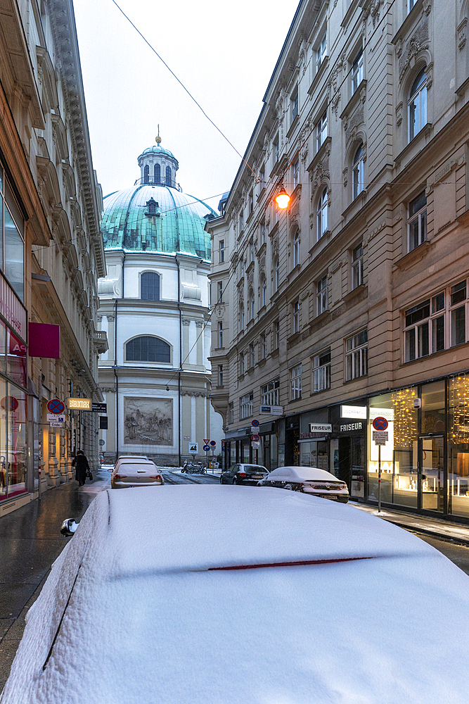 The Baroque Roman Catholic Peterskirche (St. Peter's Church), Vienna, Austria, Europe