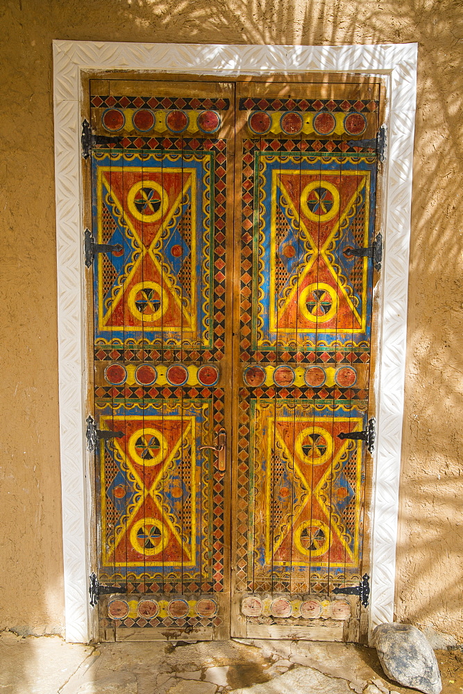 Beautiful coloured door, Diriyah, UNESCO World Heritage Site, Riyadh, Saudi Arabia, Middle East