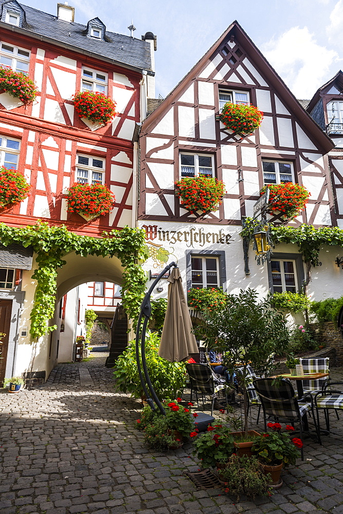 The old town of Beilstein on the Moselle River, Rhineland-Palatinate, Germany, Europe