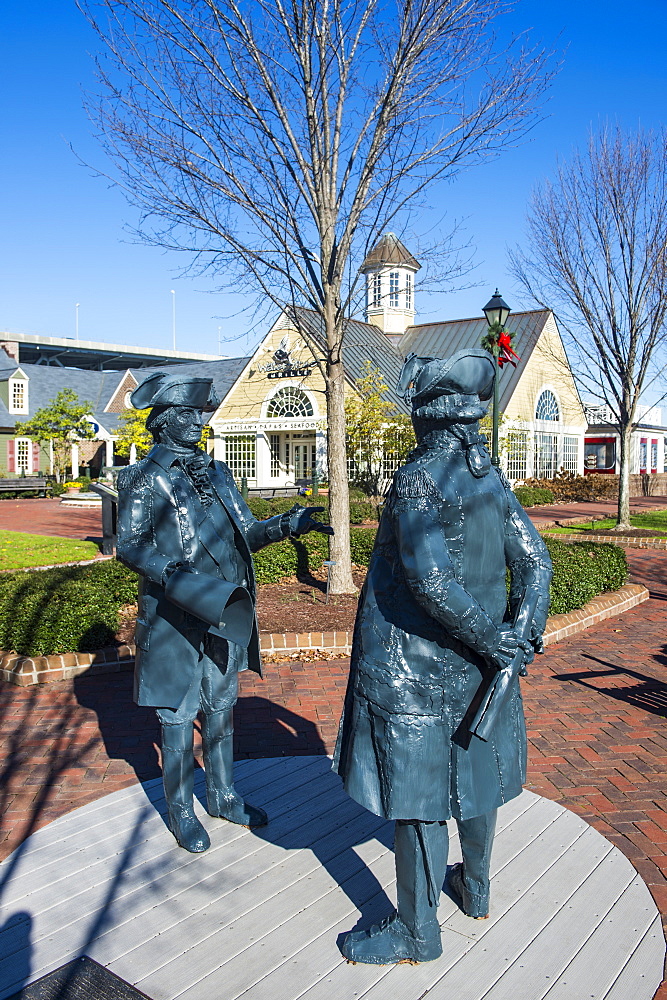 Historical statues in Yorktown, Virginia, United States of America, North America