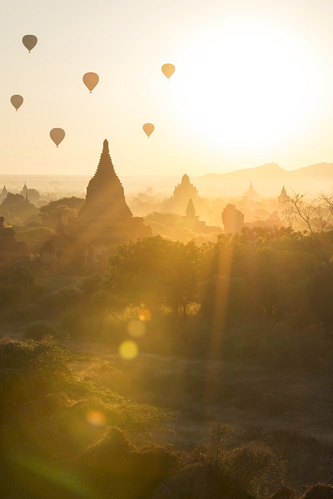 Temples of Bagan (Pagan), Myanmar (Burma), Asia